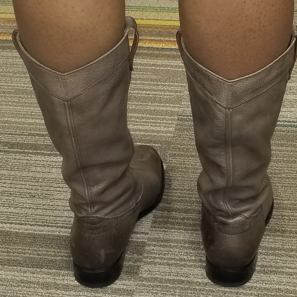 Frye Melissa Pullon Boot - Picture 4 of 5